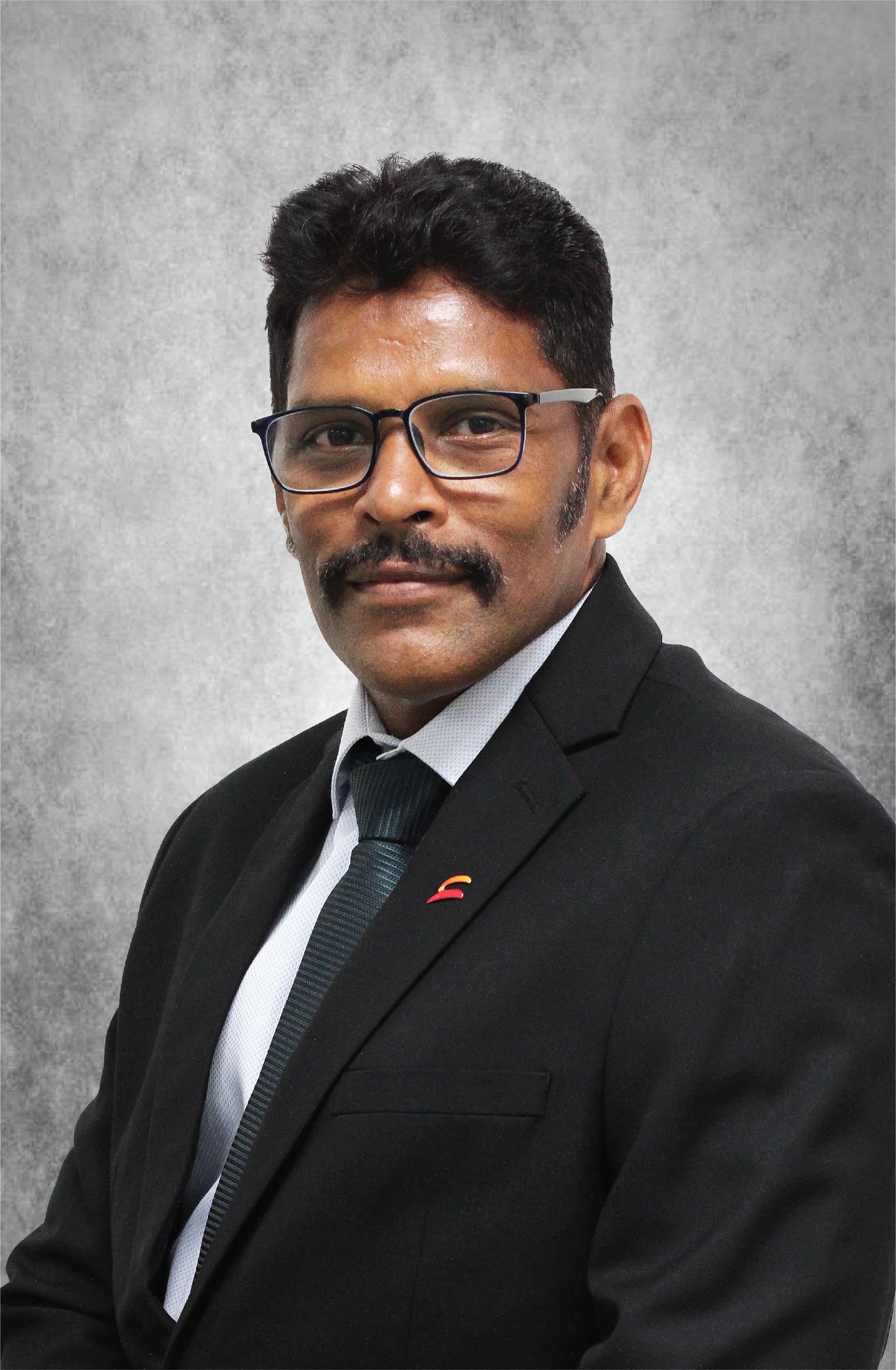 UTHAYA KUMAR A/L SWAMINATHA PILLAI