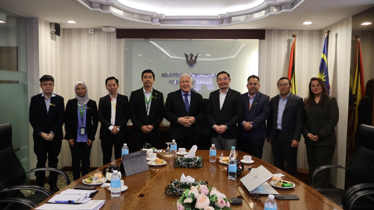 SACOFA Pays Courtesy Visit to YB Datuk Amar Awang Tengah Ali Hasan